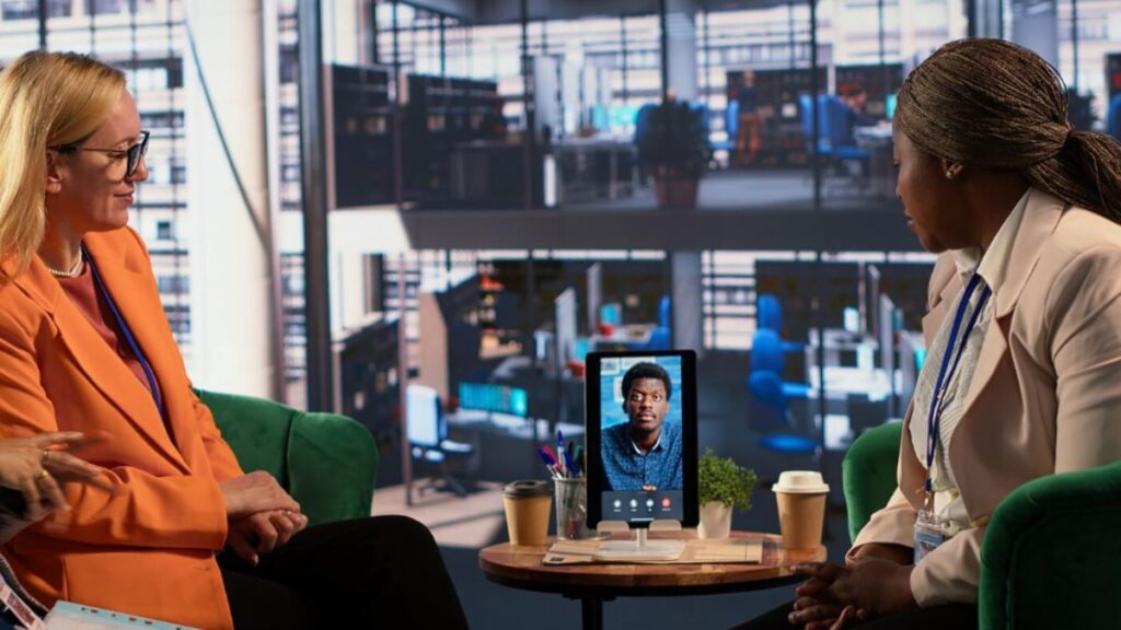 Meet the Mind Behind izonemedia360.com entrepreneur: An Interview with Its Pioneer